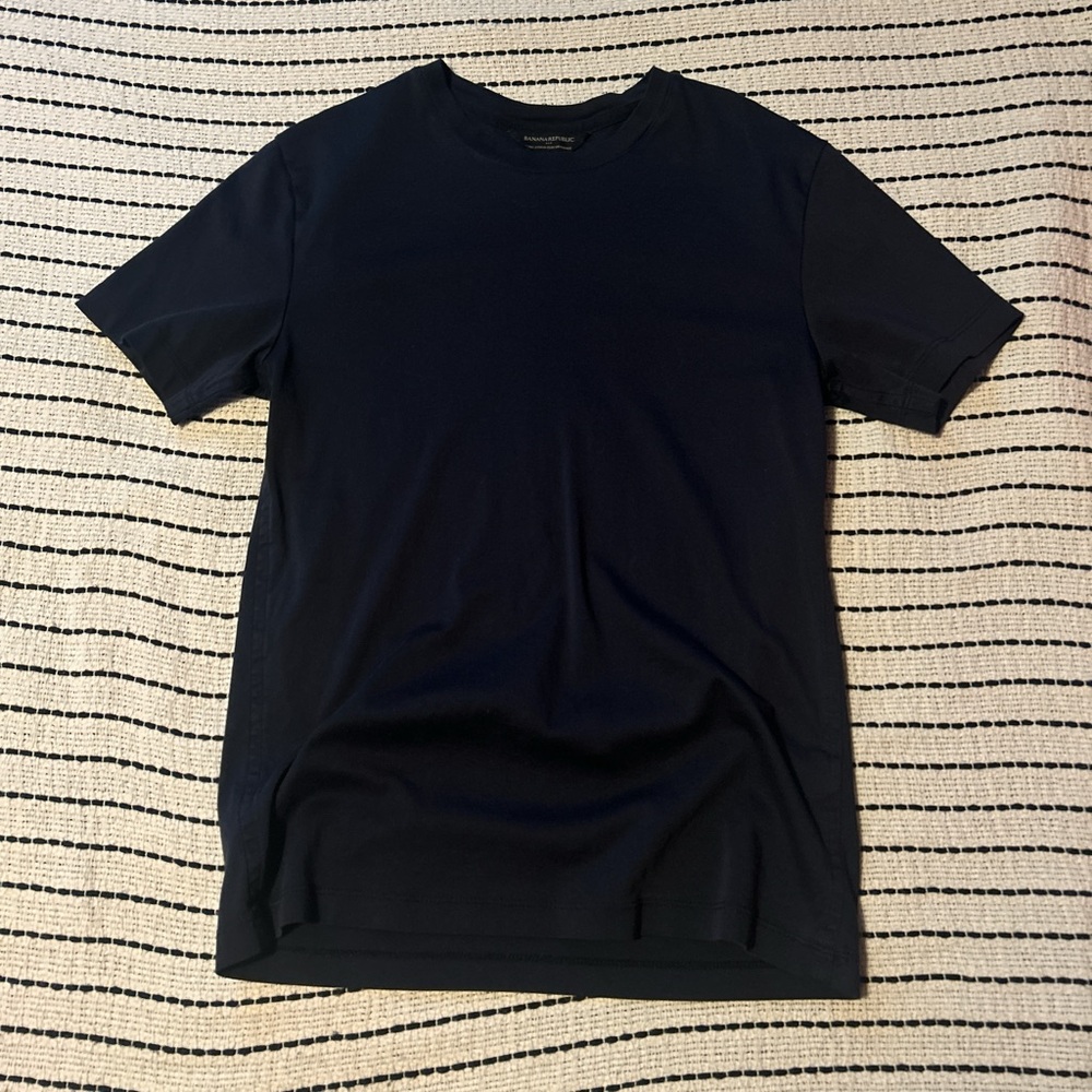 Banana Republic Dark Blue Short Sleeve Tee